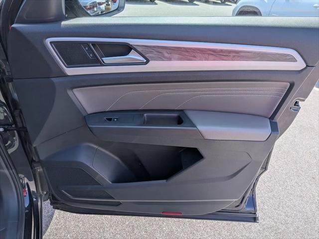 2023 Volkswagen Atlas Cross Sport 2.0T SE