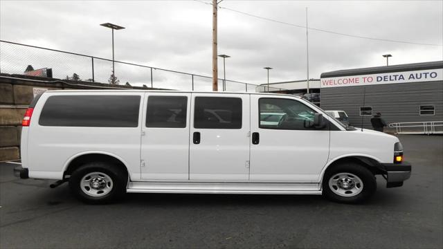 2017 Chevrolet Express LT