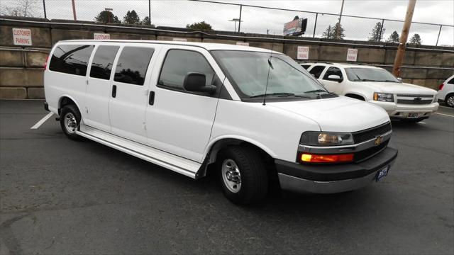 2017 Chevrolet Express LT