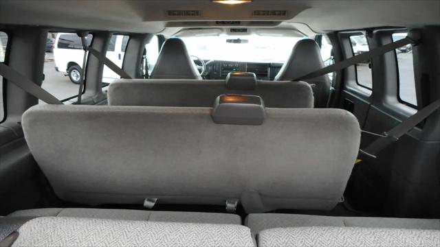 2017 Chevrolet Express LT
