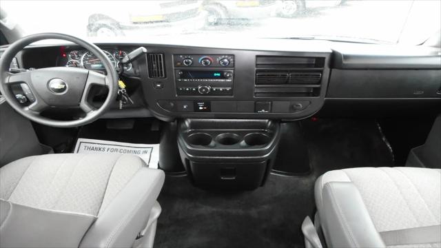 2017 Chevrolet Express LT