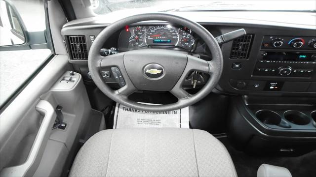 2017 Chevrolet Express LT