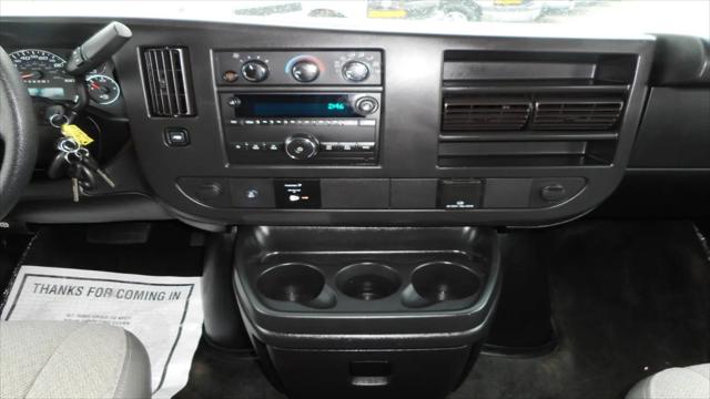 2017 Chevrolet Express LT