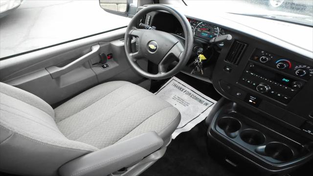 2017 Chevrolet Express LT