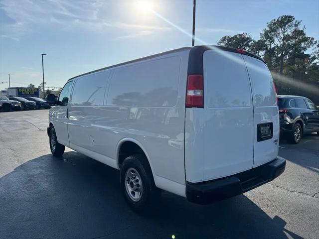 2023 GMC Savana Cargo RWD 2500 Extended Wheelbase Work Van