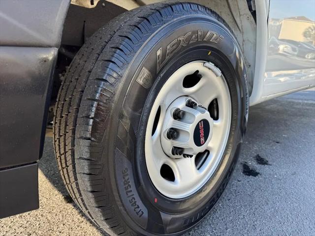 2023 GMC Savana Cargo RWD 2500 Extended Wheelbase Work Van