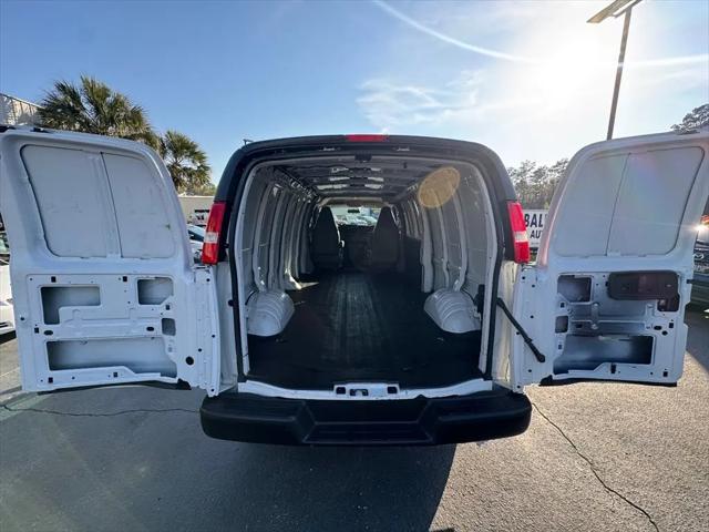 2023 GMC Savana Cargo RWD 2500 Extended Wheelbase Work Van