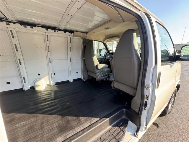 2023 GMC Savana Cargo RWD 2500 Extended Wheelbase Work Van