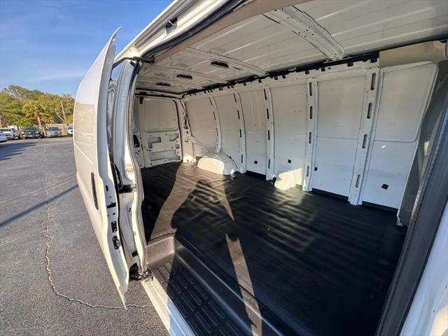 2023 GMC Savana Cargo RWD 2500 Extended Wheelbase Work Van