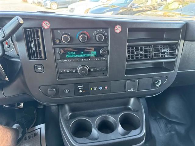 2023 GMC Savana Cargo RWD 2500 Extended Wheelbase Work Van
