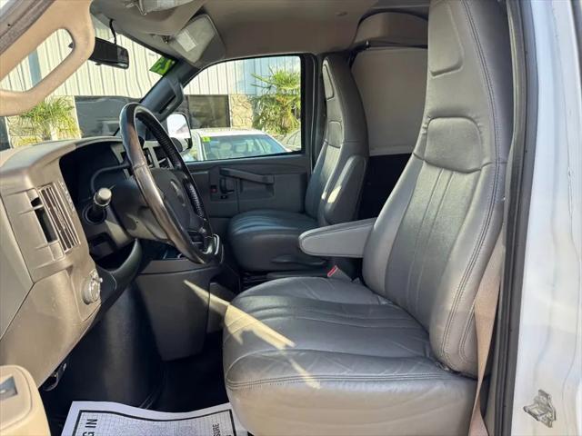 2023 GMC Savana Cargo RWD 2500 Extended Wheelbase Work Van