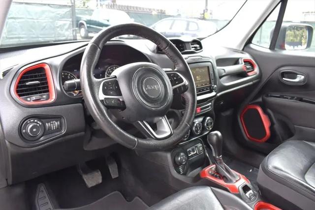 2016 Jeep Renegade Trailhawk