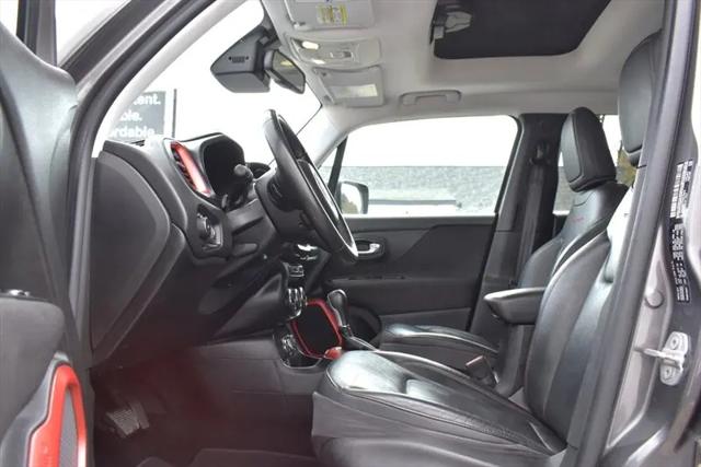 2016 Jeep Renegade Trailhawk