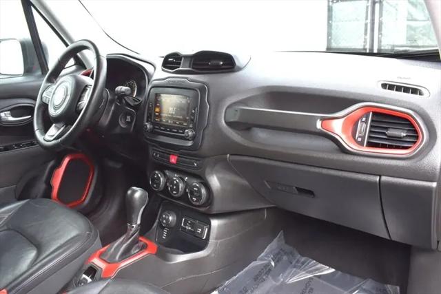 2016 Jeep Renegade Trailhawk