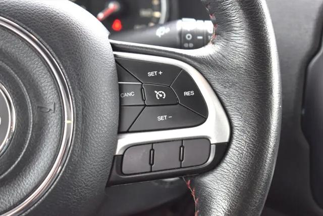 2016 Jeep Renegade Trailhawk