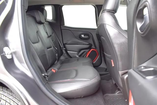 2016 Jeep Renegade Trailhawk