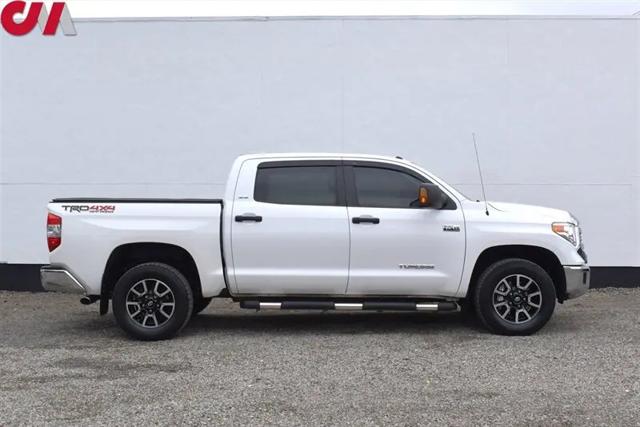 2016 Toyota Tundra SR5 5.7L V8