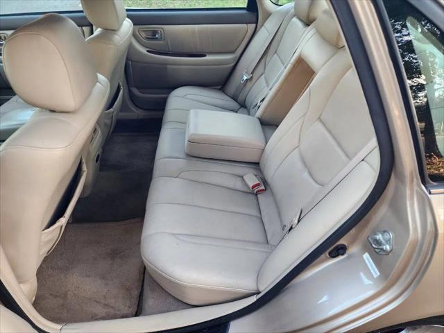 2003 Toyota Avalon XLS
