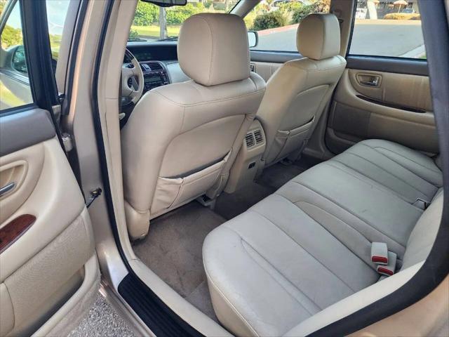 2003 Toyota Avalon XLS
