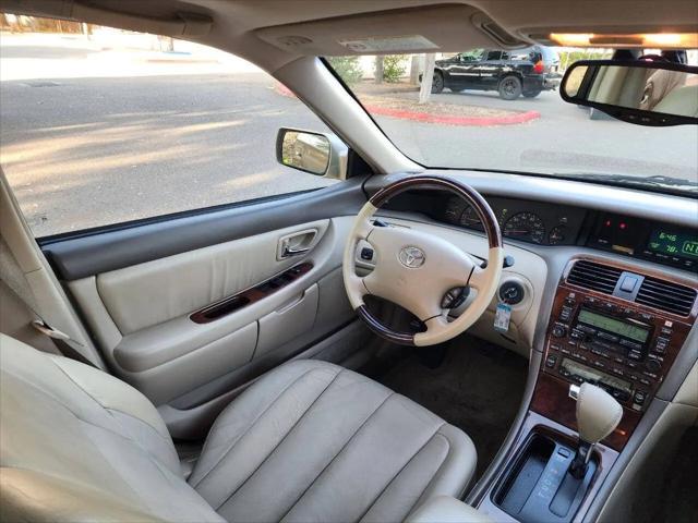 2003 Toyota Avalon XLS