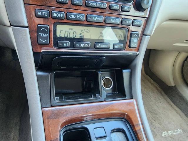 2003 Toyota Avalon XLS