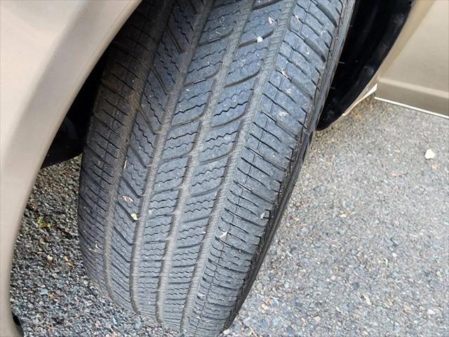2003 Toyota Avalon XLS
