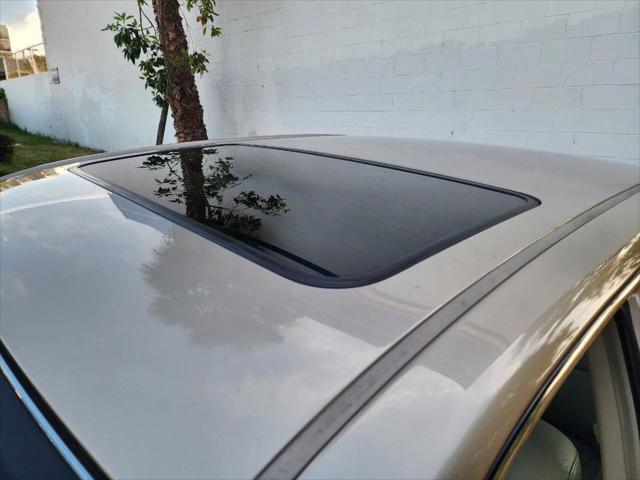 2003 Toyota Avalon XLS