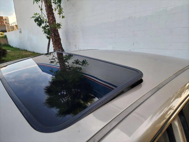 2003 Toyota Avalon XLS