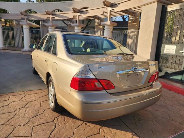 2003 Toyota Avalon XLS