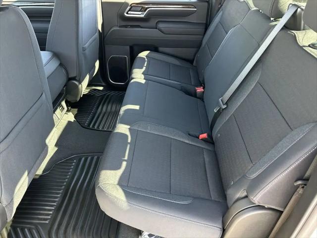2026 GMC Sierra 2500HD Crew Cab, Standard Bed, SLE, 4WD