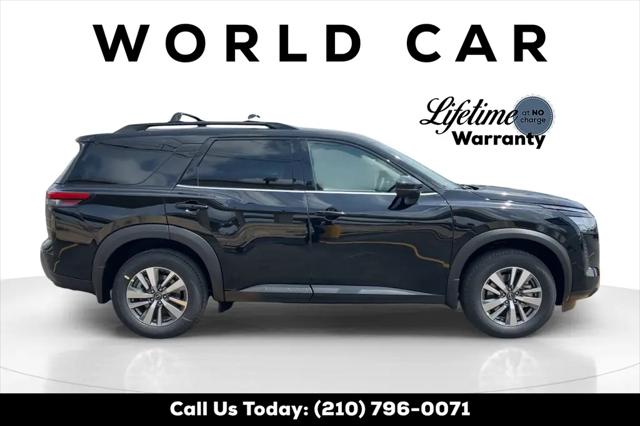2026 Nissan Pathfinder SL