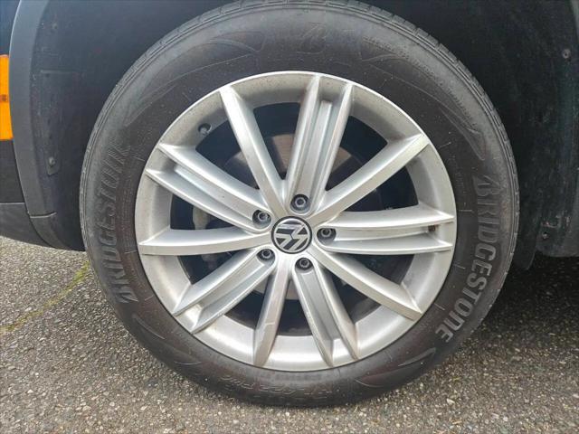 2012 Volkswagen Tiguan SE