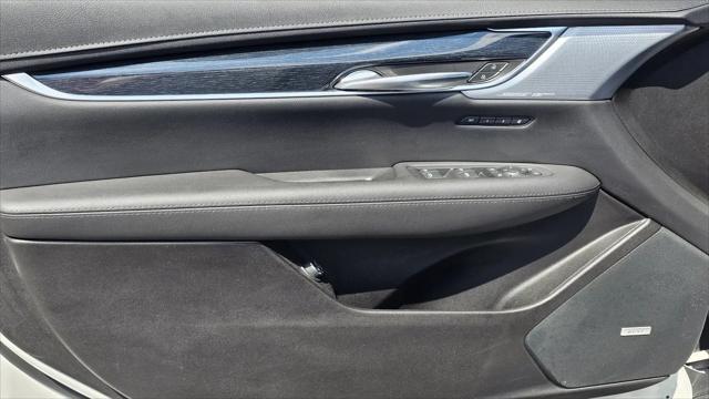 2024 Cadillac XT5 FWD Premium Luxury