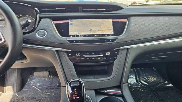 2024 Cadillac XT5 FWD Premium Luxury