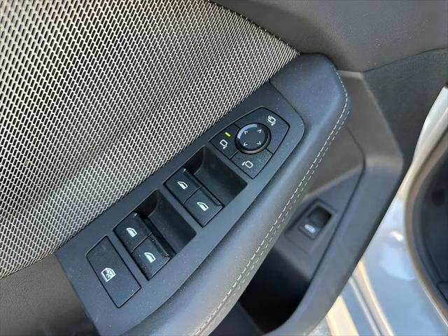 2025 BMW Coupe xDrive
