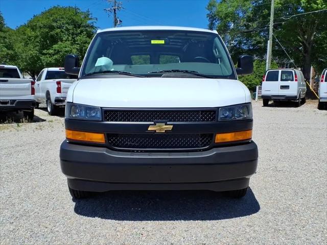 2026 Chevrolet Express Cargo Van 2500 Extended Wheelbase, WT, RWD