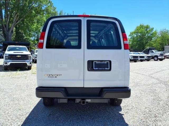 2026 Chevrolet Express Cargo Van 2500 Extended Wheelbase, WT, RWD