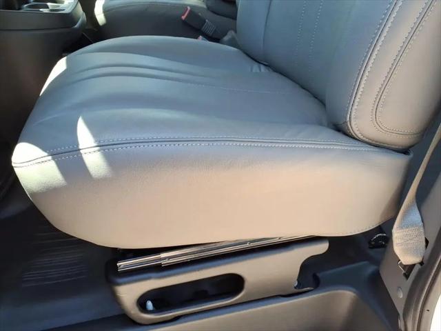 2026 Chevrolet Express Cargo Van 2500 Extended Wheelbase, WT, RWD
