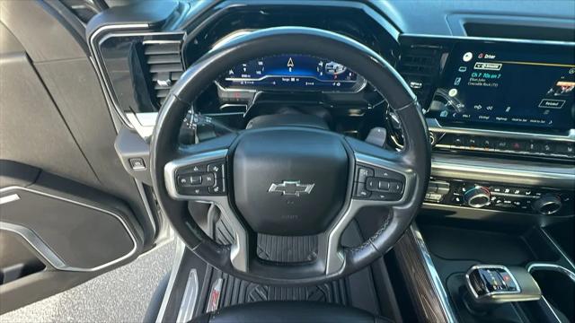 2022 Chevrolet Silverado 1500 4WD Crew Cab Standard Bed LT Trail Boss