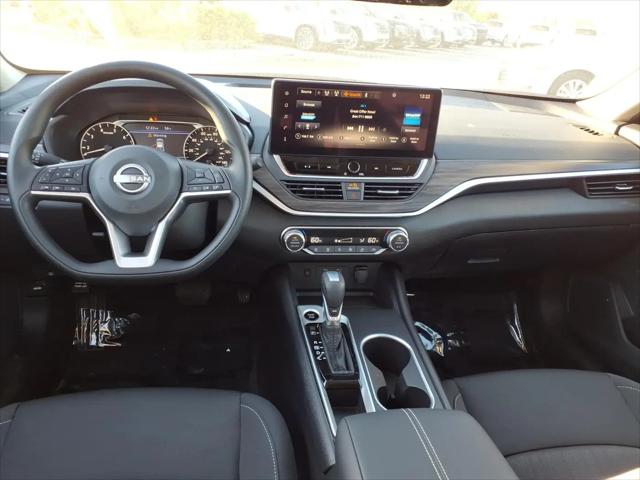 2026 Nissan Altima SV FWD