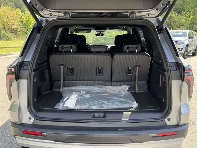 2026 Chevrolet Traverse AWD LT