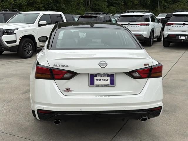 2026 Nissan Altima SR FWD