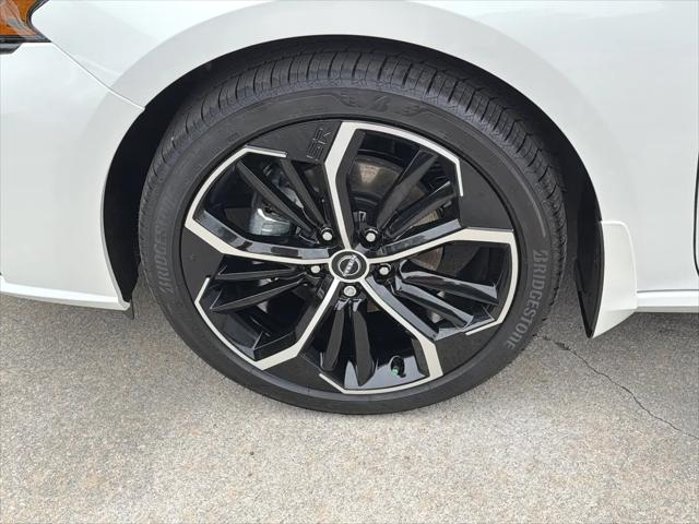 2026 Nissan Altima SR FWD
