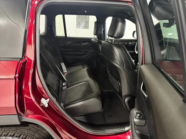 2025 Jeep Grand Cherokee Altitude 4x4