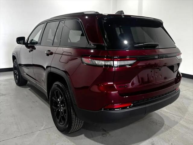 2025 Jeep Grand Cherokee Altitude 4x4