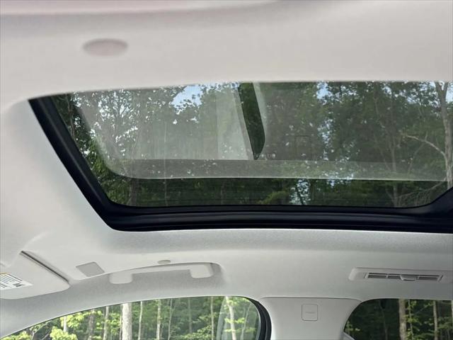 2026 GMC Acadia Denali FWD