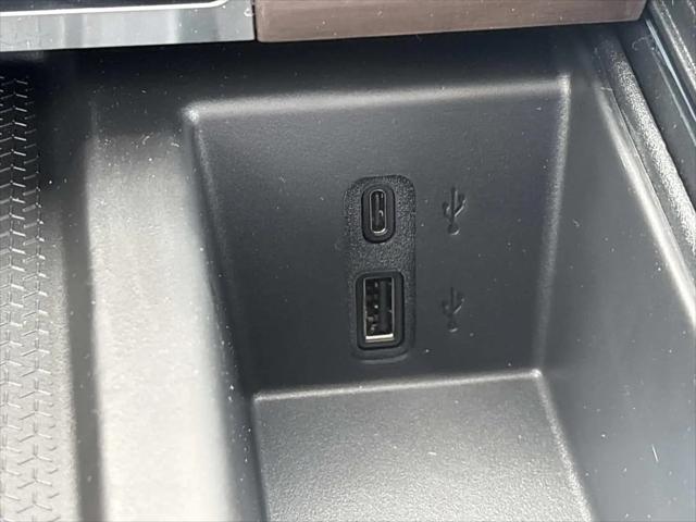2026 GMC Acadia Denali FWD