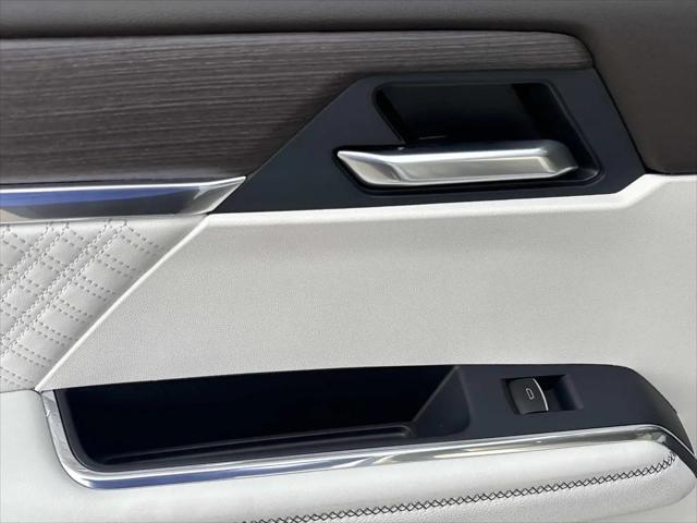 2026 GMC Acadia Denali FWD