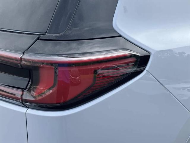 2026 GMC Acadia Denali FWD
