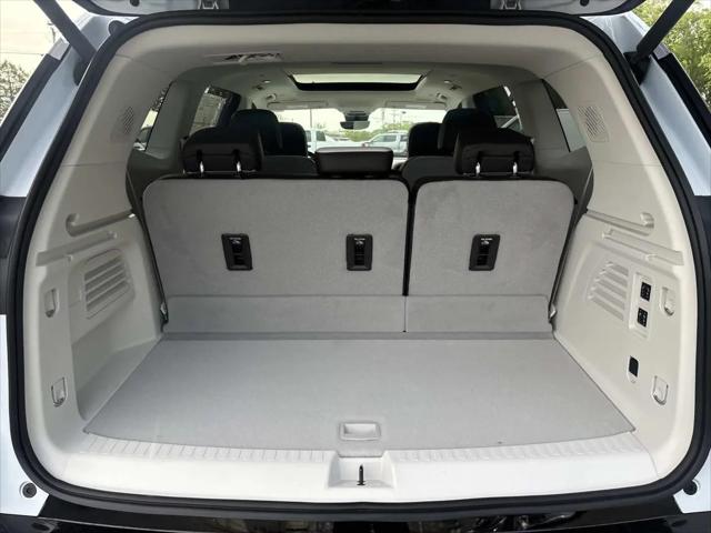 2026 GMC Acadia Denali FWD